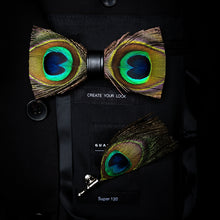 Charger l'image dans la galerie, Broche et Nœud papillon en plumes naturelles pour Homme.