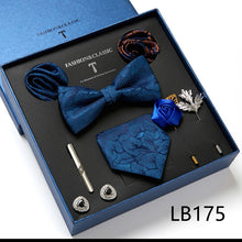 Charger l&#39;image dans la galerie, Ensemble de cravates en soie pour homme avec emballage de Luxe  , 8 pièces
